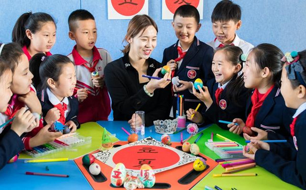 校园传统民俗课迎“立夏”