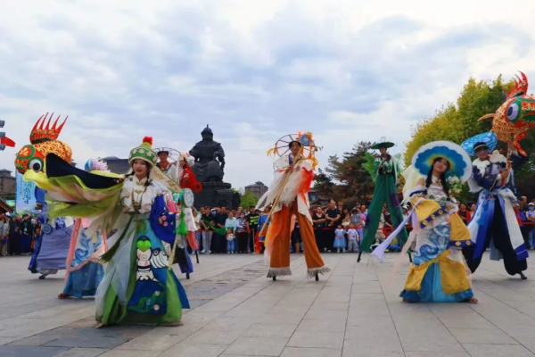 一眼千年醉玉泉：非遗与烟火共舞的老街盛宴
